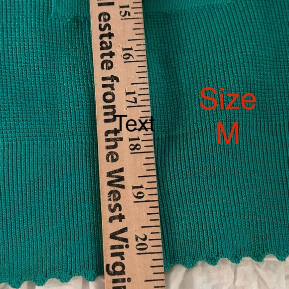 Adrianna Papell Kelly Green cardigan w/ gold buttons and scalloped trim NEW!! - Picture 10 of 12